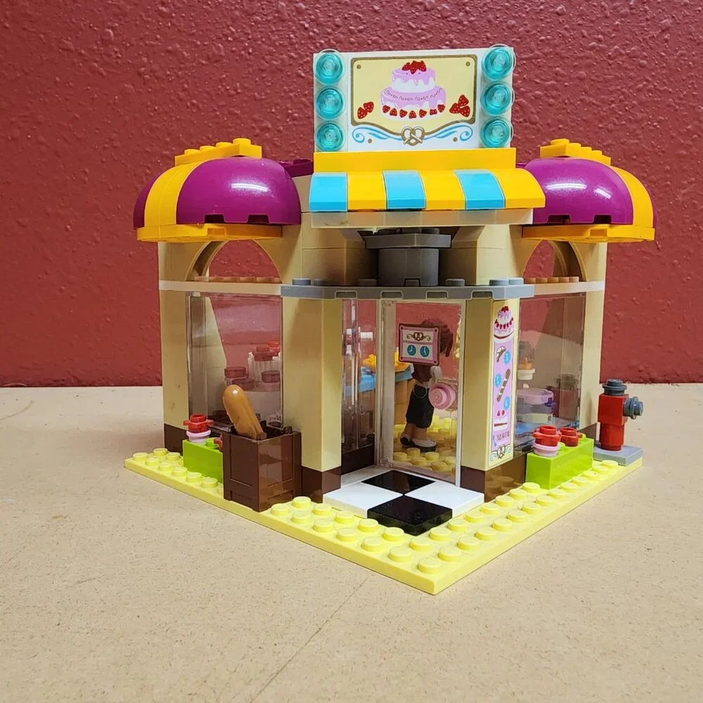 Lego friends downtown